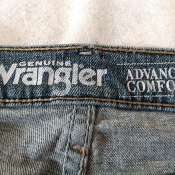 Wrangler Advanced Comfort 34x34 Mens Relaxed Jeans - Picture 5 of 7